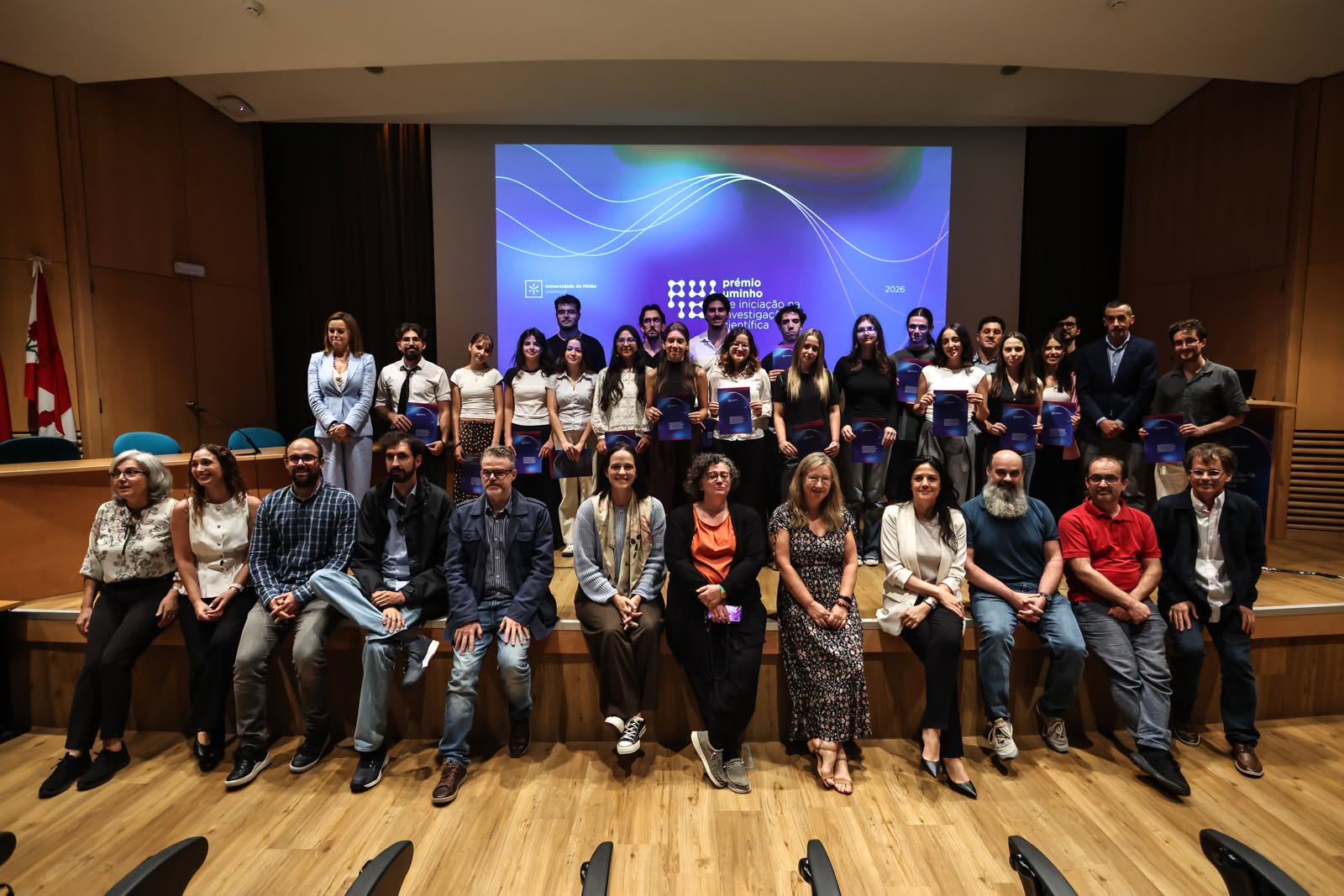 Group photograph at the UMinho Scientific Research Initiation Award ceremony